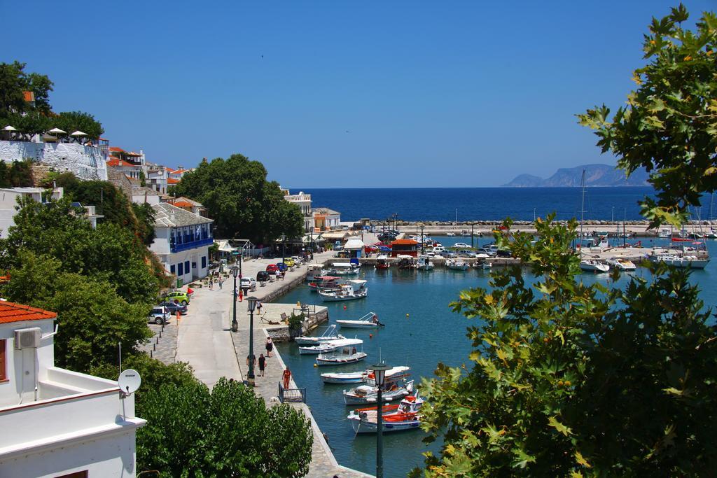 Aktaion Guest Rooms Skopelos Town Exterior photo